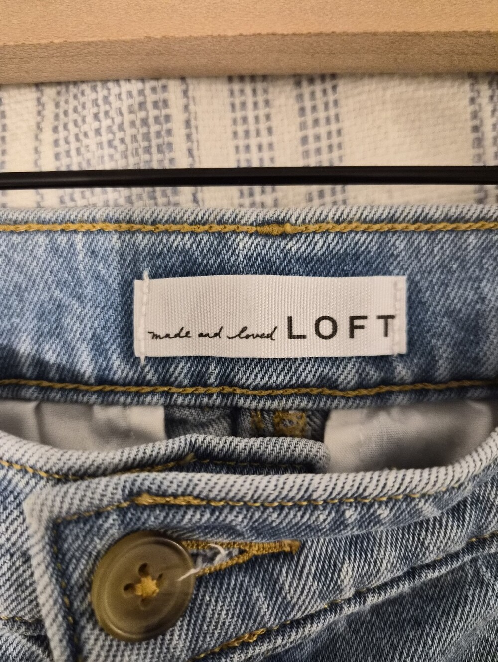 Ann Taylor Loft Petite Palmer Wide Leg Crop Jeans - Picture 6 of 6